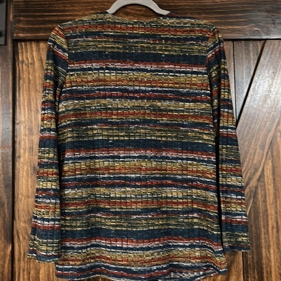 Chenault Women’s Medium - Picture 4 of 10